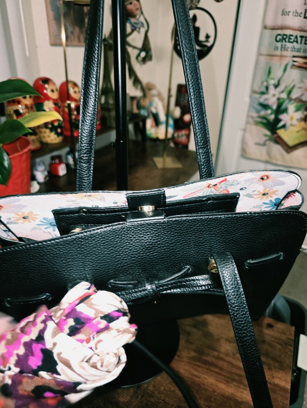 Nanette Lepore Bag & Wallet Bundle - Picture 4 of 9
